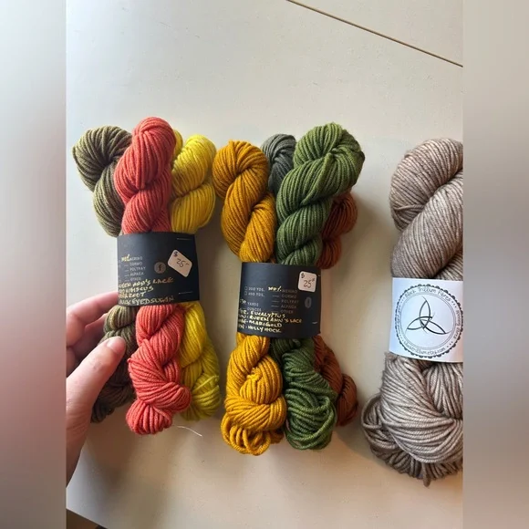 YARN DESTASH / Autumn Colors Bundle - Picture 3 of 5